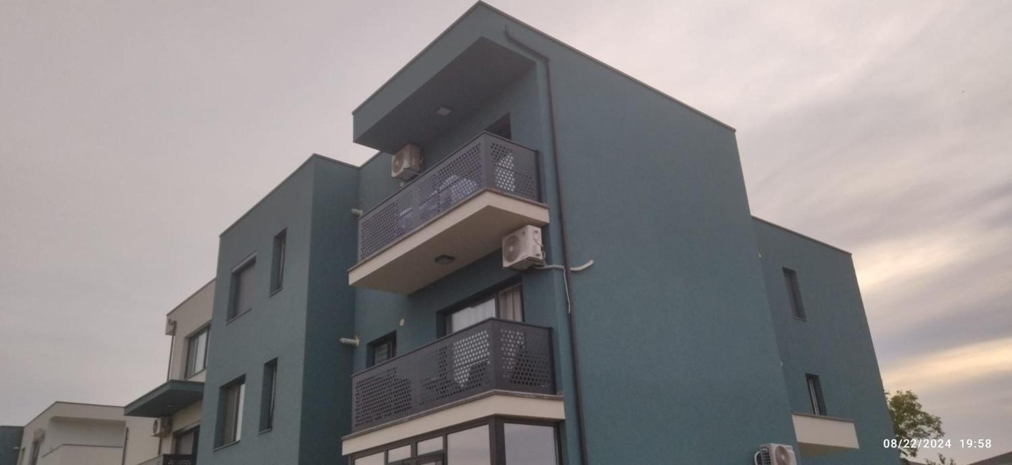 Sweet Cloud Residence Dumbravita  Экстерьер фото